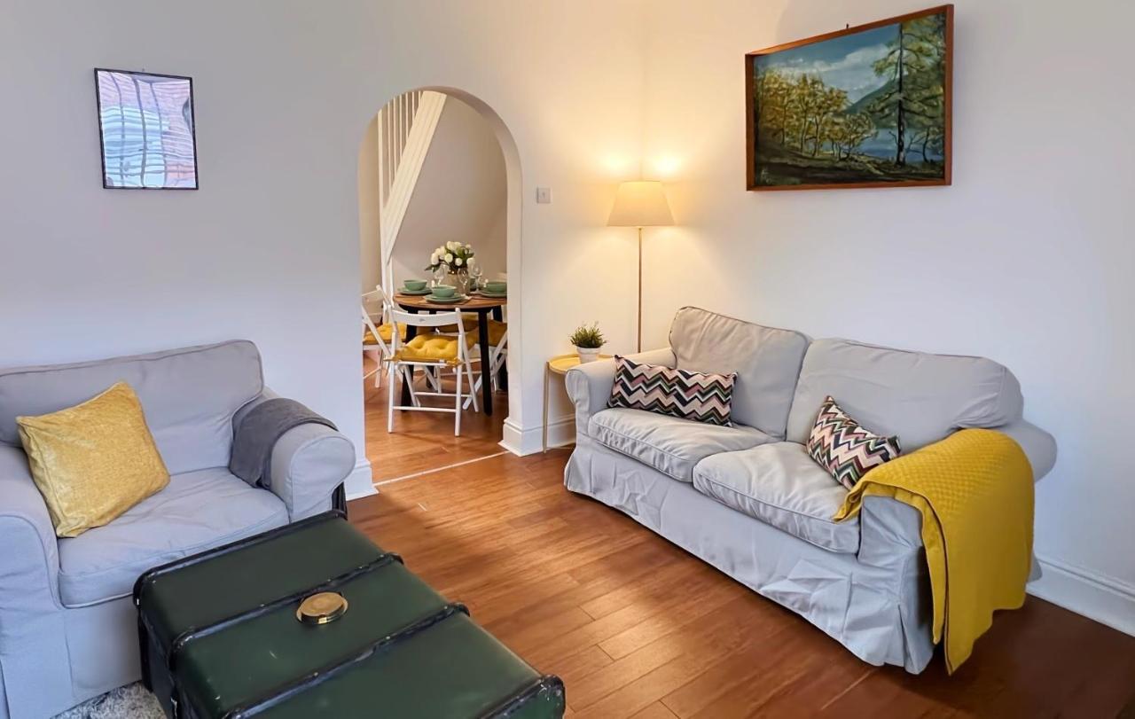 Charming Victorian Cottage Steps From Historic Chester - Free Parking Kültér fotó