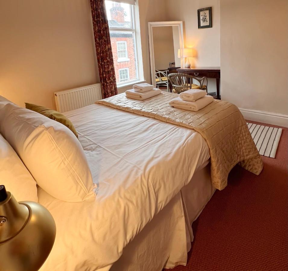 Charming Victorian Cottage Steps From Historic Chester - Free Parking Kültér fotó